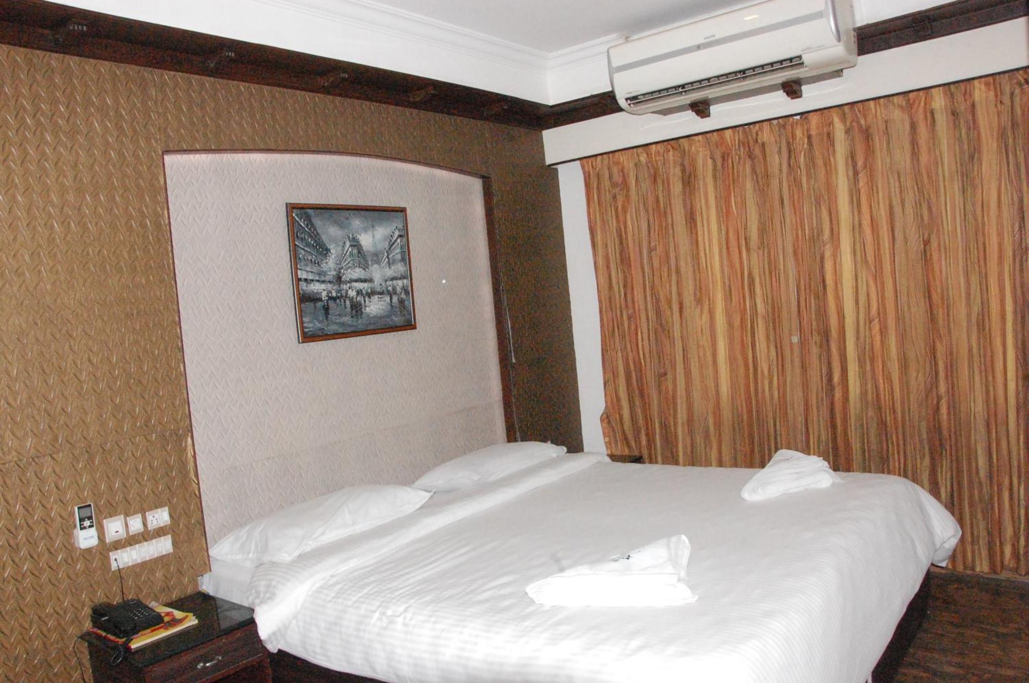 Hotel Blue Star Coimbatore Luaran gambar